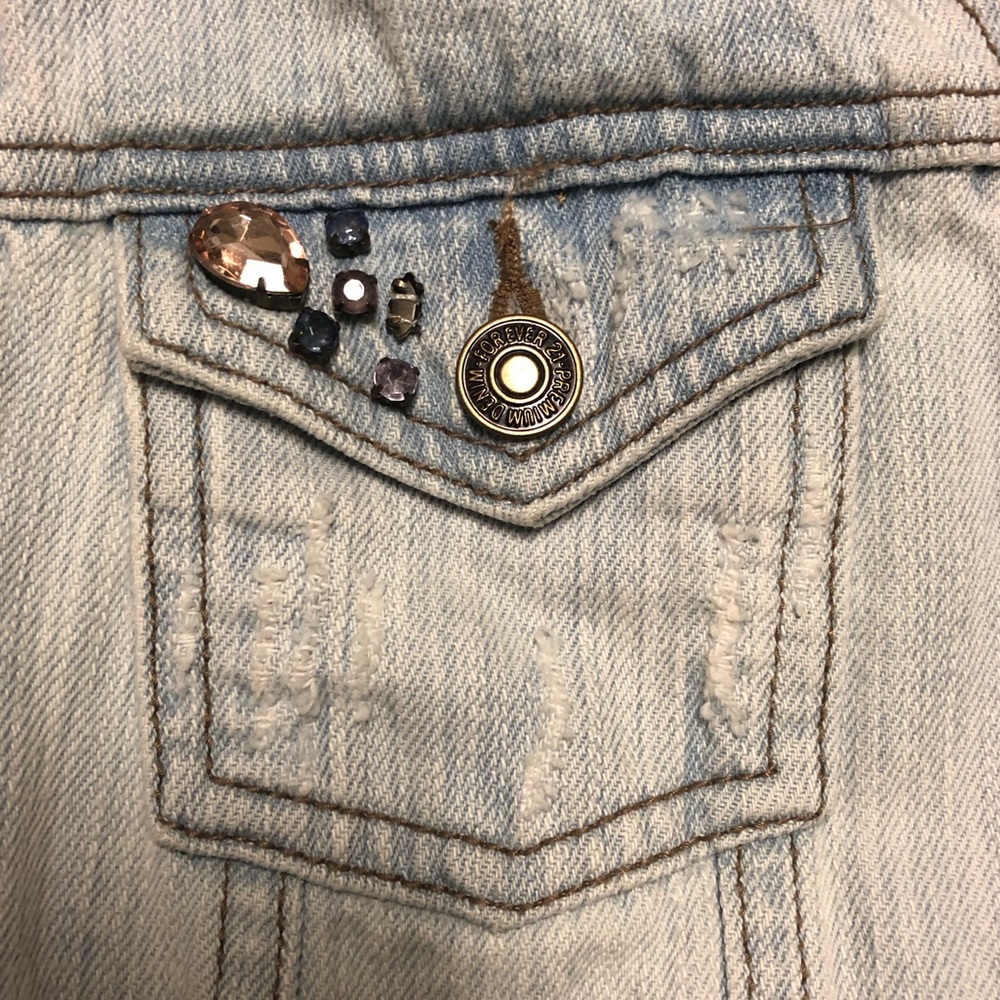 Forever 21 Distressed Jean Vest - Picture 2 of 4